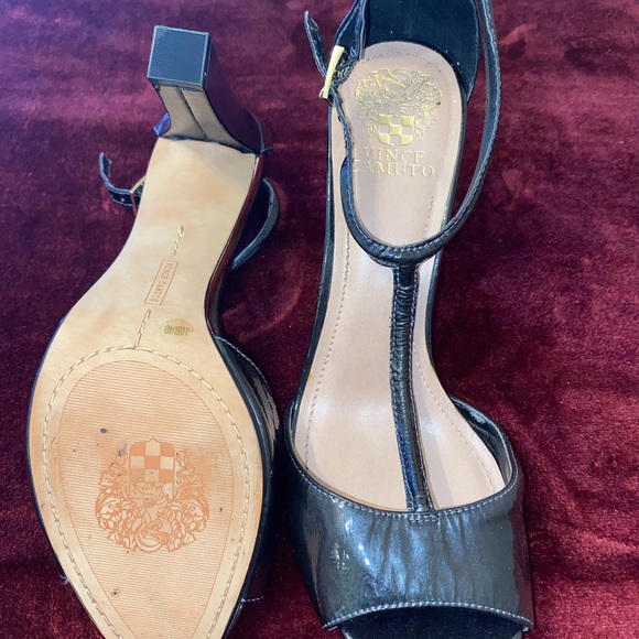 Vince Camuto Tezer T-Strap Heels (US 10) - Picture 7 of 9